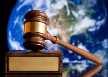 ¿Qué normatividad aplica a la señalización fotoluminiscente?